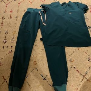 Figs Scrub Set - Caribbean Blue